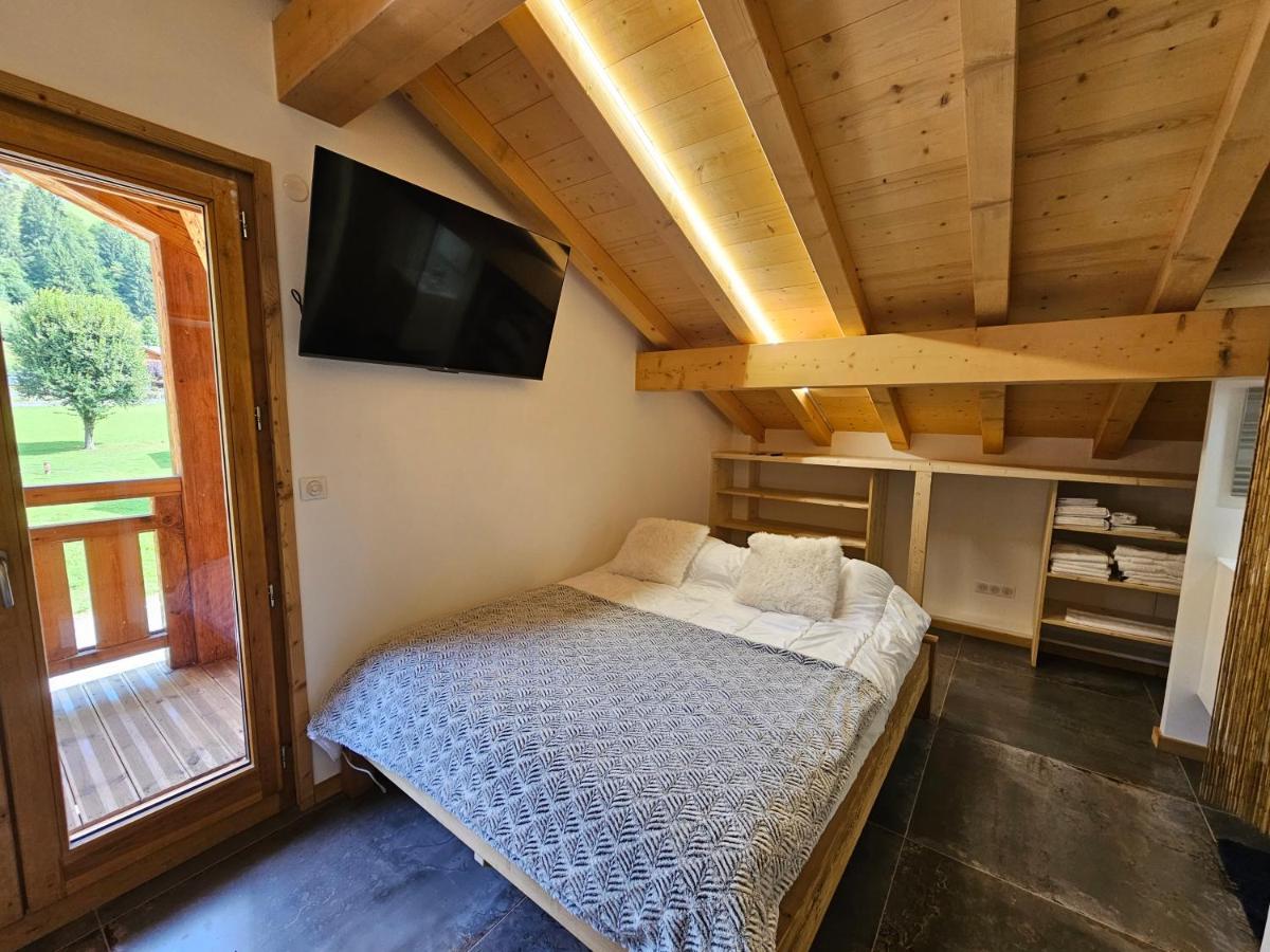 Demi-Chalet Vadel La Panthiaz 15 Pers 5 Chambres Abondance Kültér fotó