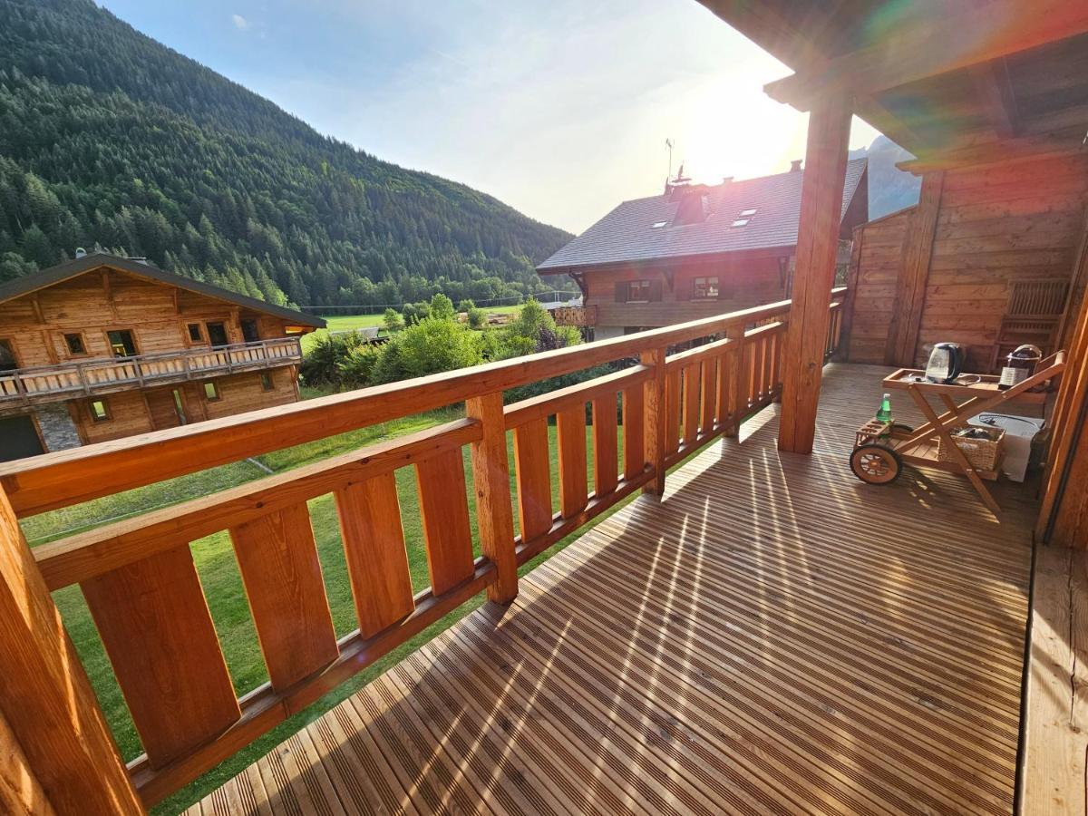 Demi-Chalet Vadel La Panthiaz 15 Pers 5 Chambres Abondance Kültér fotó