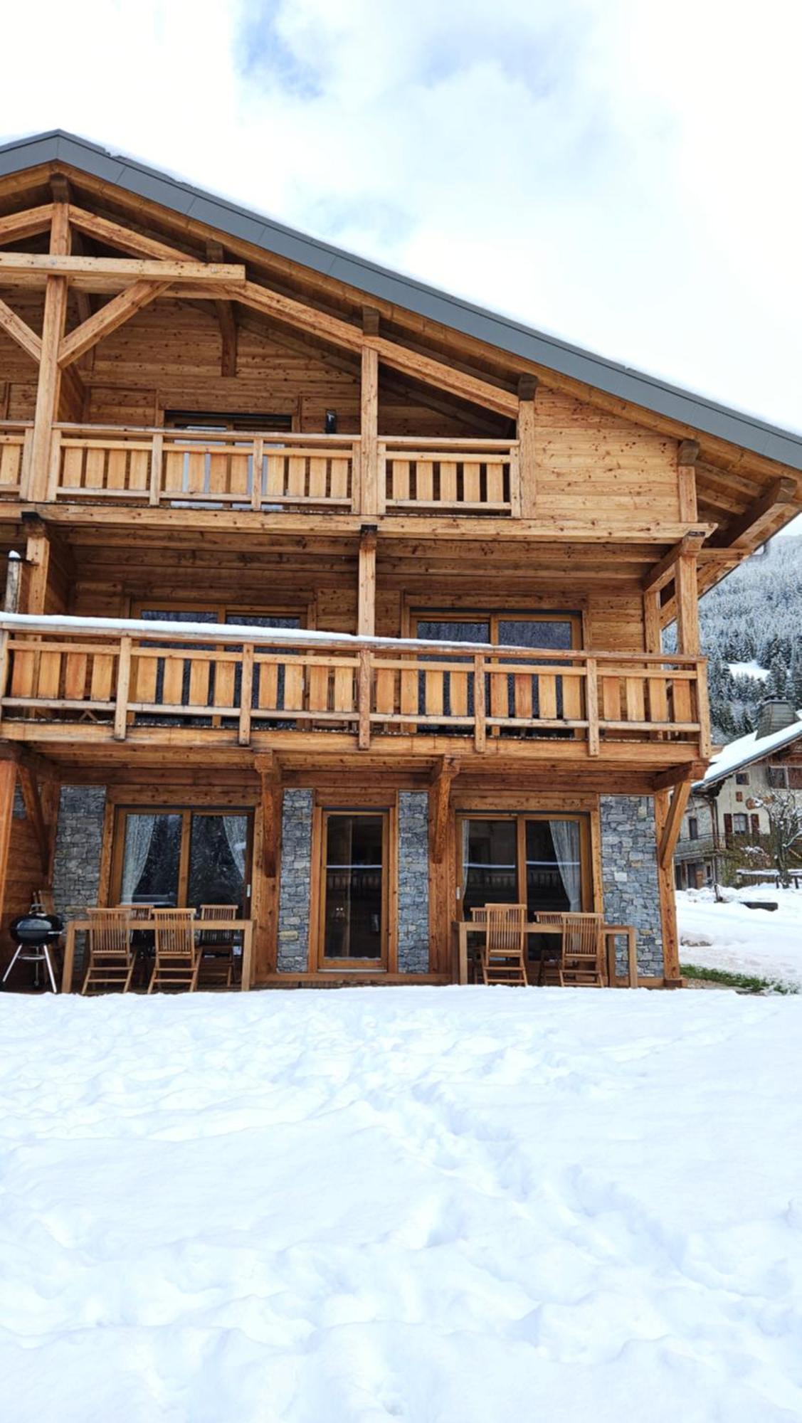 Demi-Chalet Vadel La Panthiaz 15 Pers 5 Chambres Abondance Kültér fotó