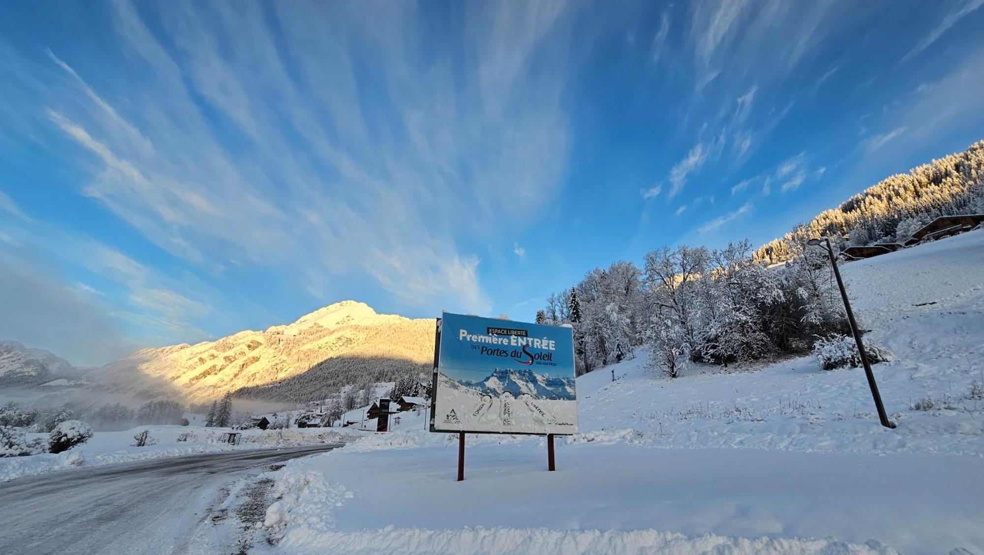 Demi-Chalet Vadel La Panthiaz 15 Pers 5 Chambres Abondance Kültér fotó