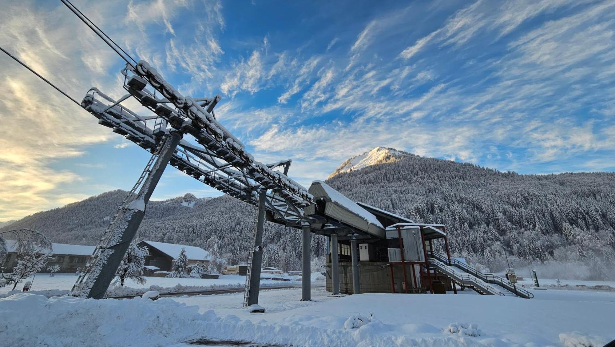 Demi-Chalet Vadel La Panthiaz 15 Pers 5 Chambres Abondance Kültér fotó